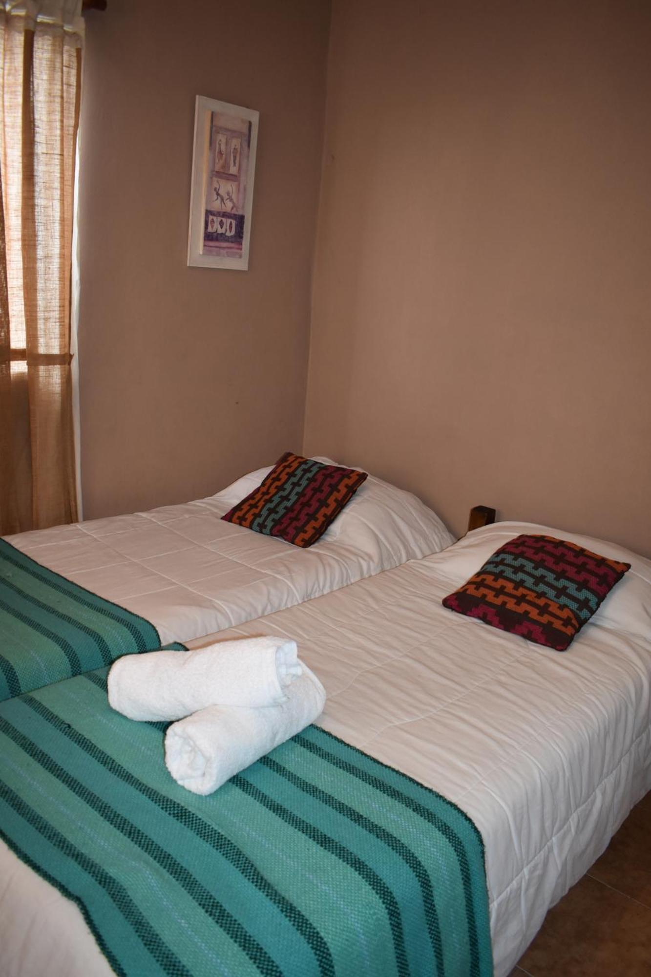 Hotel Cabanas Aparts Tierra De Glaciares Ел Калафате Екстериор снимка